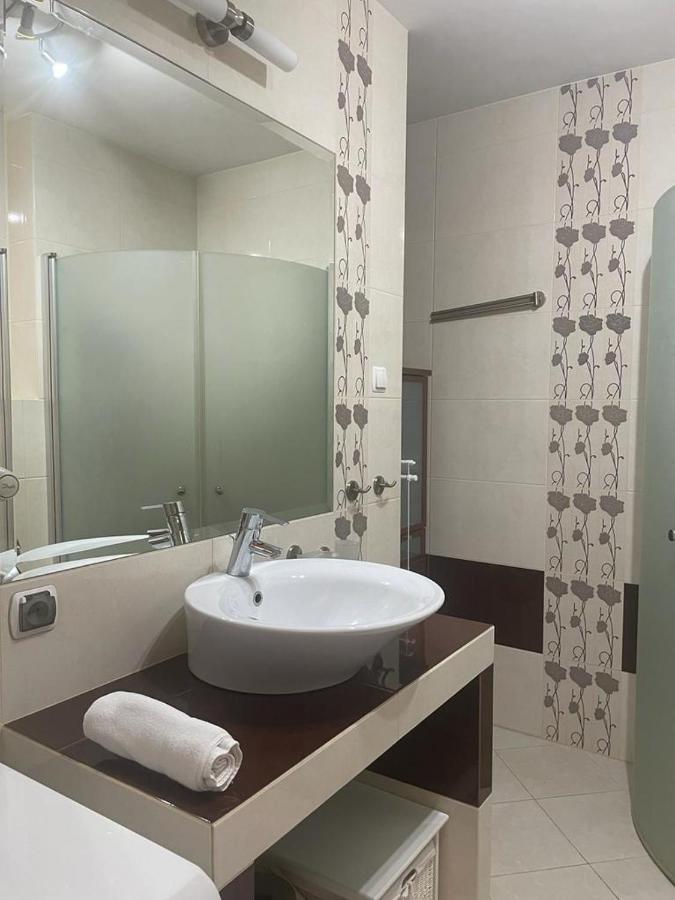 Kamienica Gdynska 35 Apartman Gdynia Kültér fotó